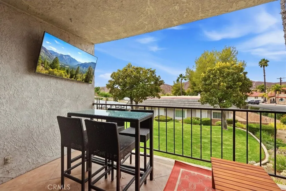 22570 Bass Place #1 Canyon Lake, CA 92587