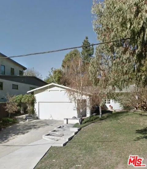 16801 W Sunset Boulevard