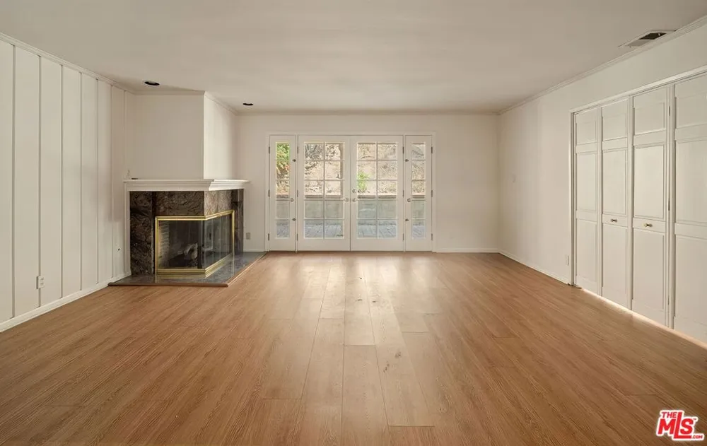 16801 W Sunset Boulevard Los Angeles, CA 90272