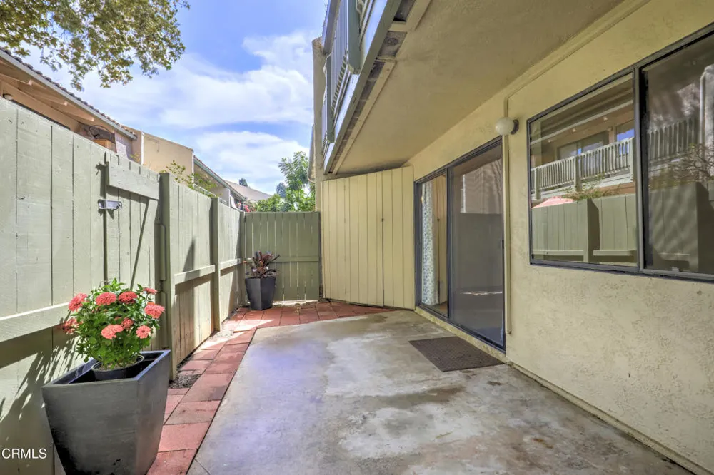 39 Dearborn Place #93 Goleta, CA 93117