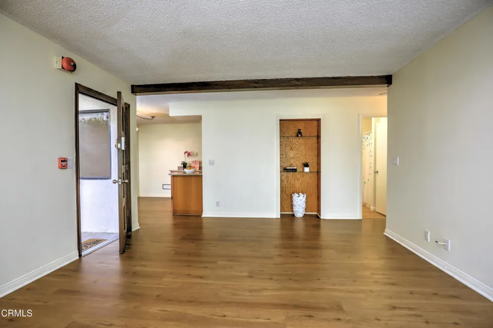 39 Dearborn Place #93 Goleta, CA 93117