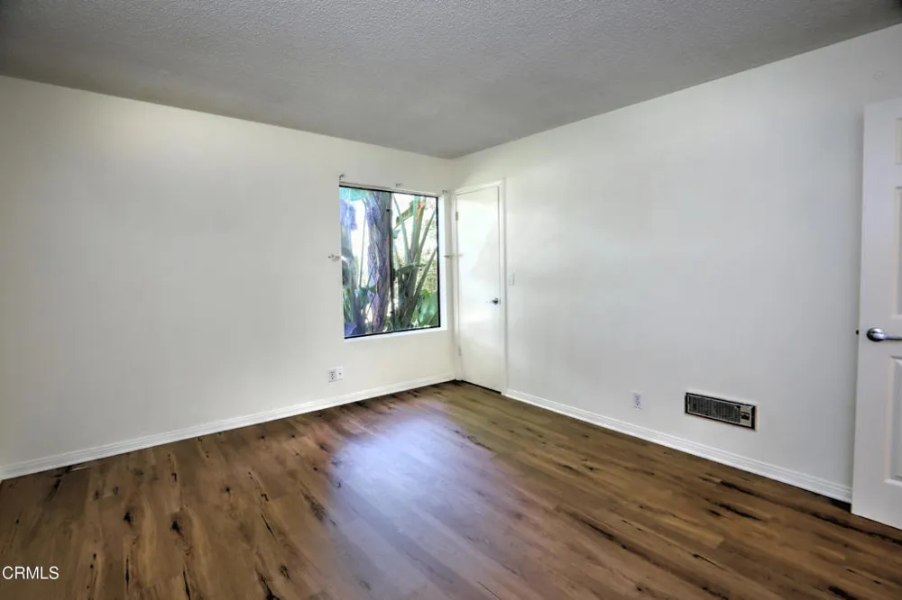 39 Dearborn Place #93 Goleta, CA 93117