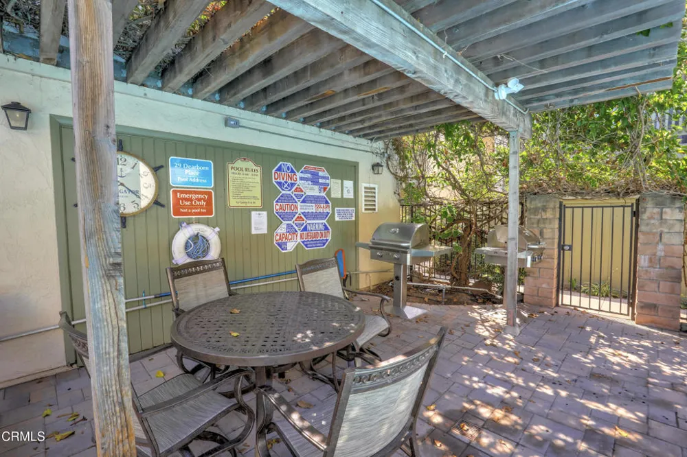 39 Dearborn Place #93 Goleta, CA 93117