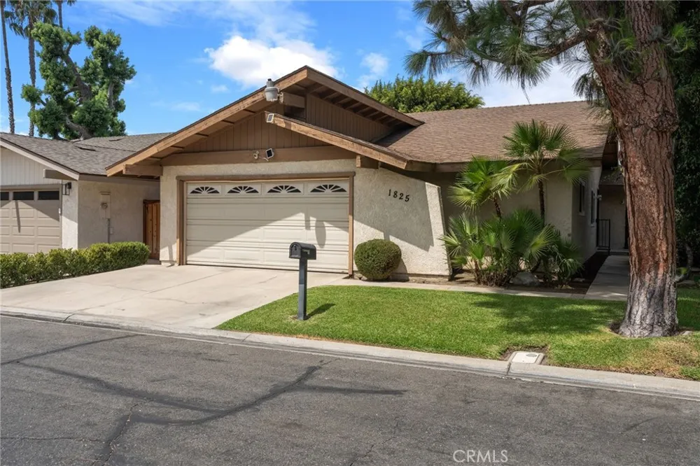 1825 W Las Palmas  Circle Orange, CA 92868