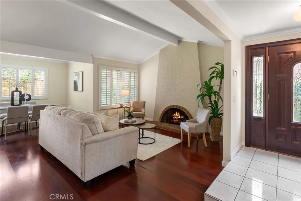 1825 W Las Palmas  Circle Orange, CA 92868