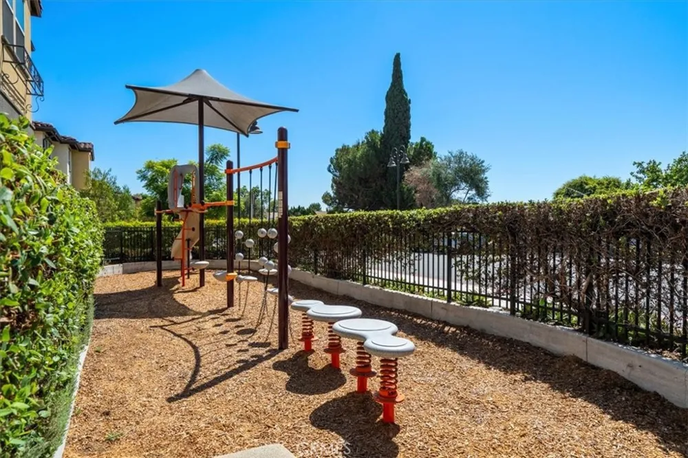 3800 W Kent Ave #3 Santa Ana, CA 92704