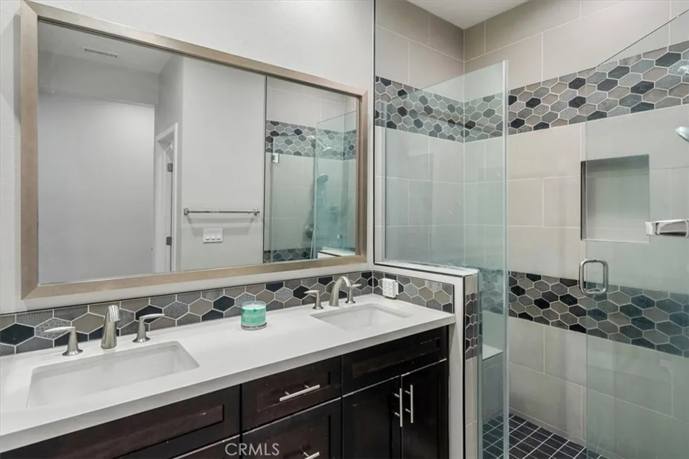 3800 W Kent Ave #3 Santa Ana, CA 92704