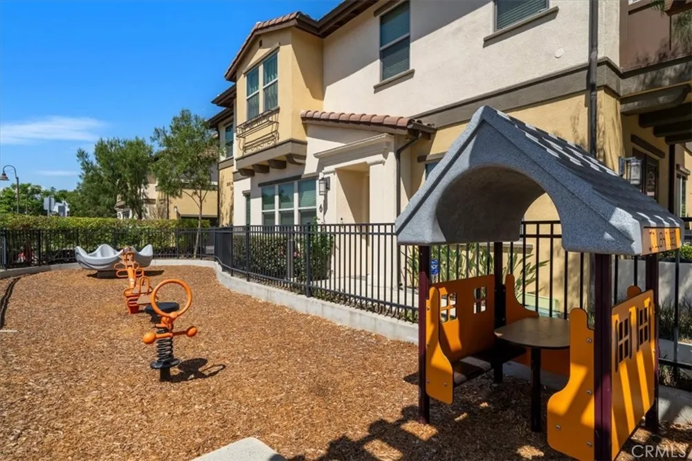 3800 W Kent Ave #3 Santa Ana, CA 92704