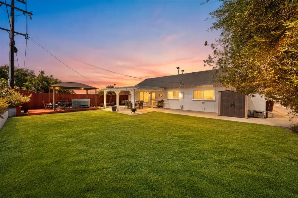 846 De Jur Brea, CA 92821