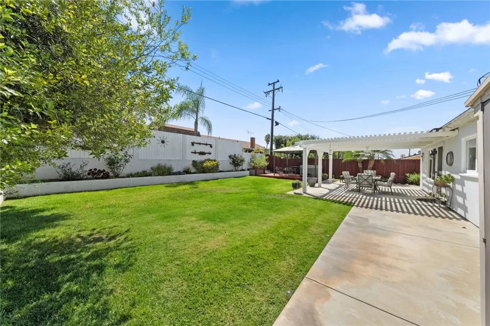 846 De Jur Brea, CA 92821