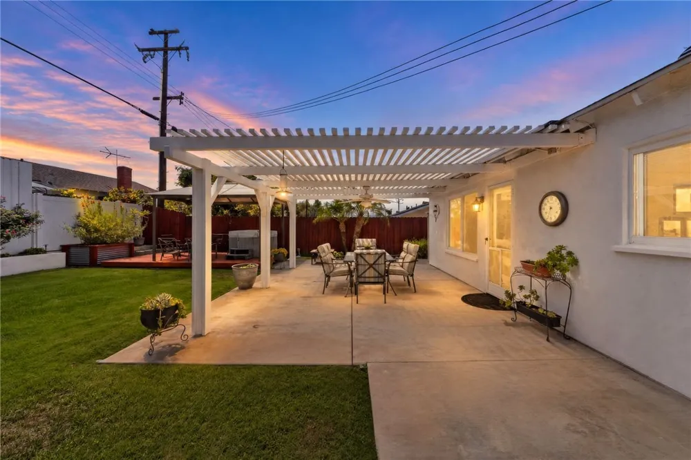 846 De Jur Brea, CA 92821