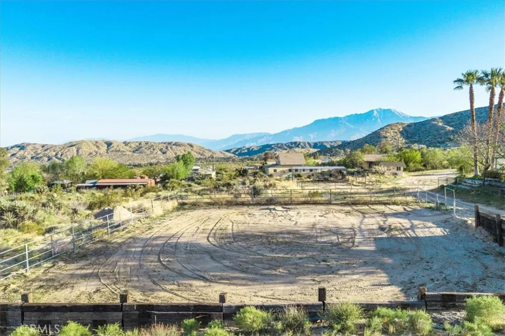 10341 Pinon Avenue Morongo Valley, CA 92256