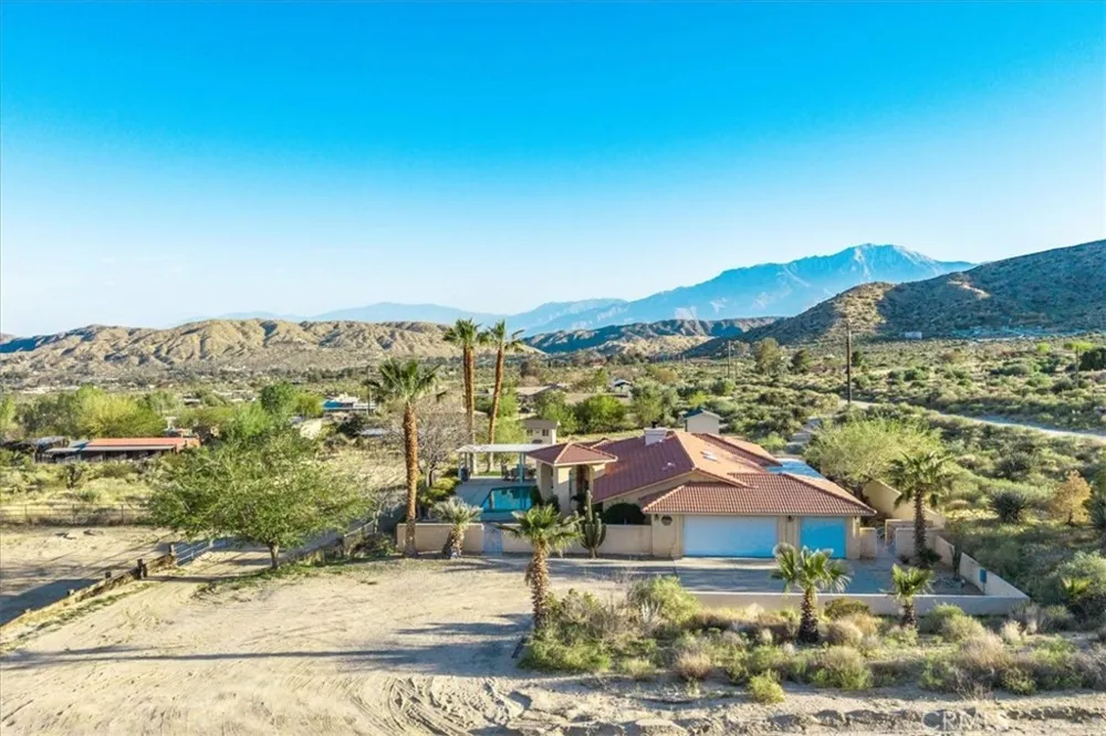 10341 Pinon Avenue Morongo Valley, CA 92256