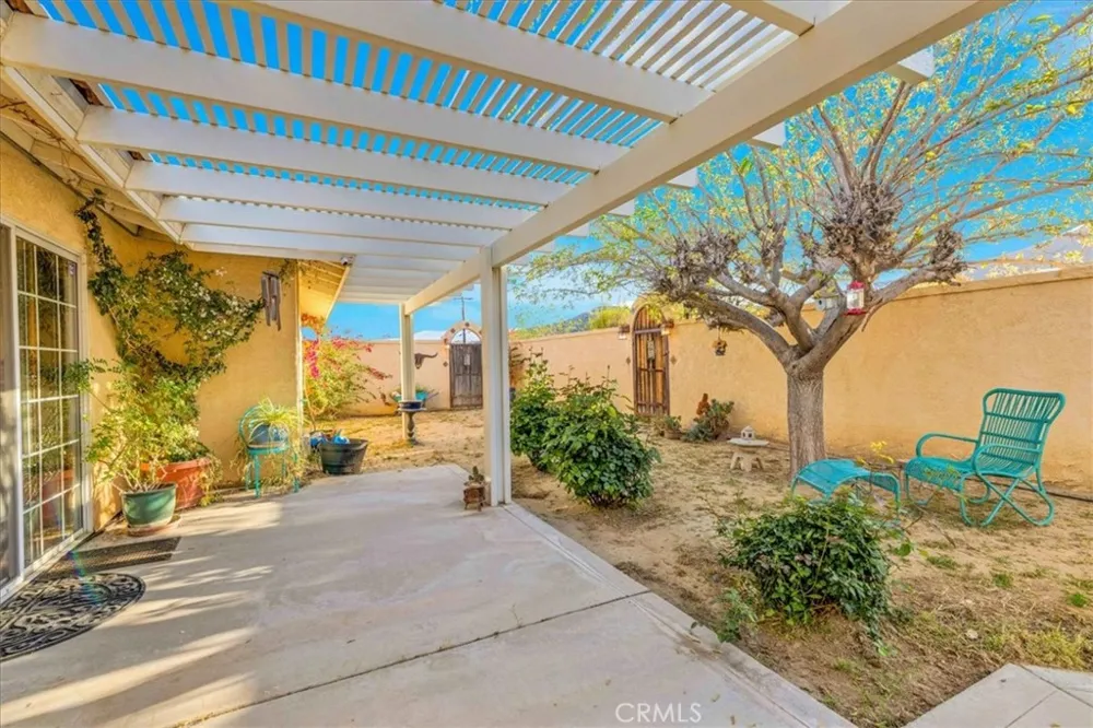 10341 Pinon Avenue Morongo Valley, CA 92256
