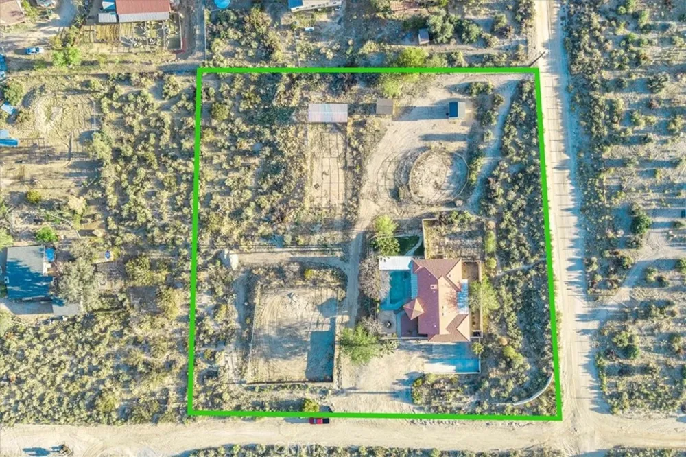 10341 Pinon Avenue Morongo Valley, CA 92256
