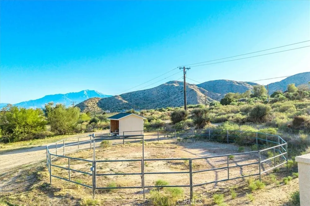 10341 Pinon Avenue Morongo Valley, CA 92256