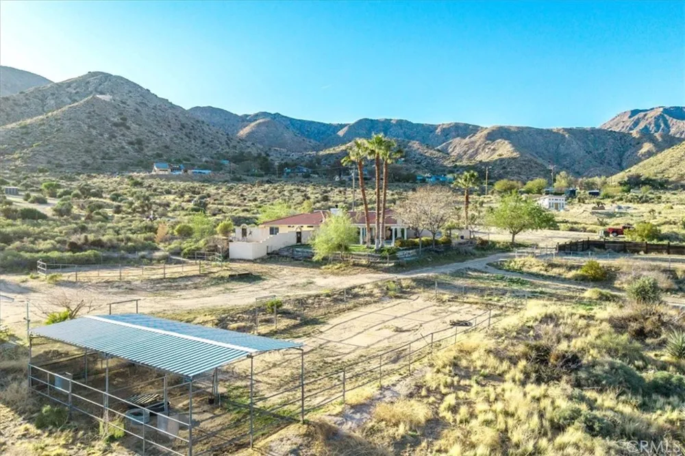 10341 Pinon Avenue Morongo Valley, CA 92256