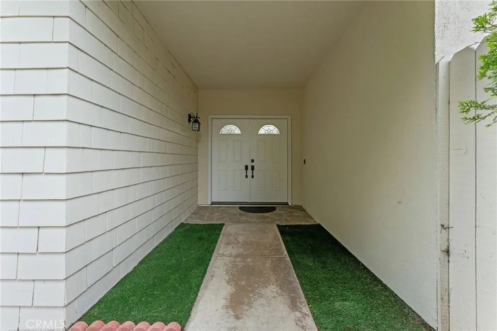 20 Norton St Irvine, CA 92612