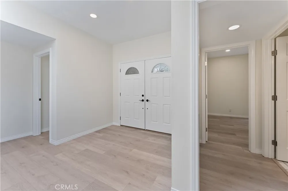 20 Norton St Irvine, CA 92612