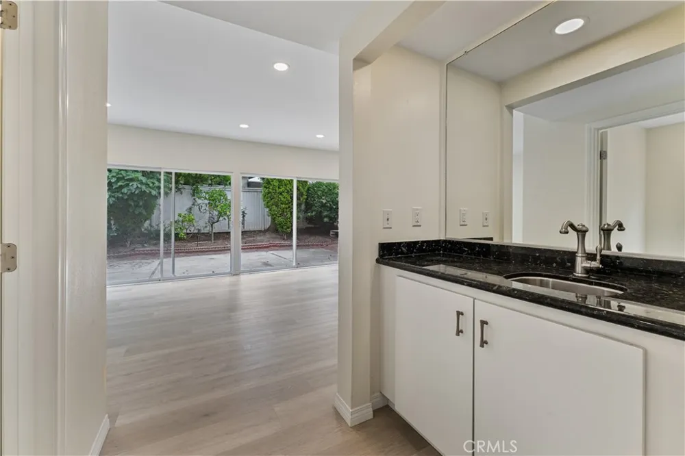 20 Norton St Irvine, CA 92612