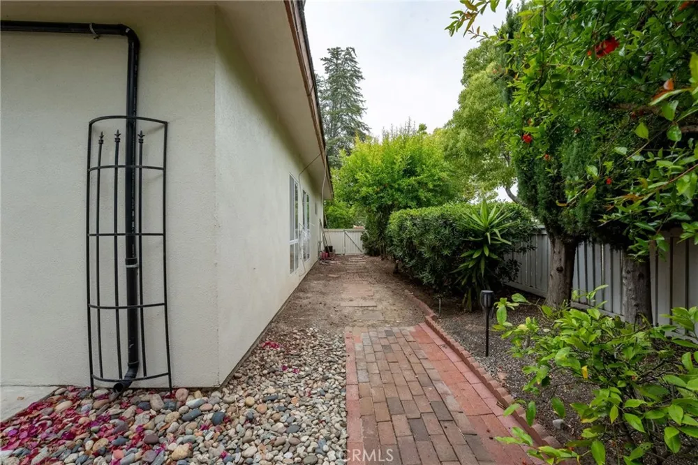 20 Norton St Irvine, CA 92612