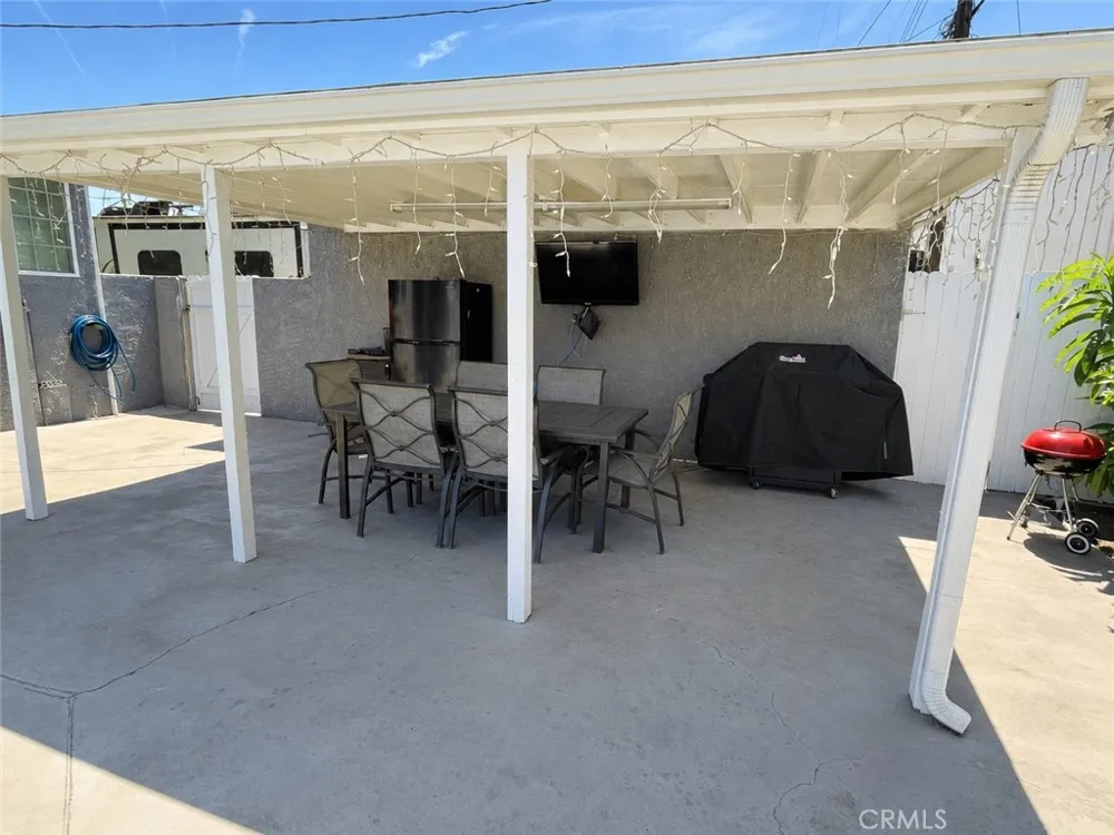 7805 Eglise Pico Rivera, CA 90660