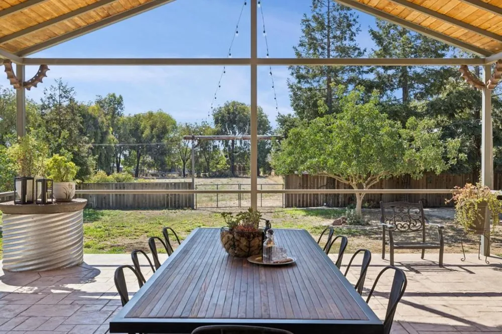 740 California Avenue San Martin, CA 95046