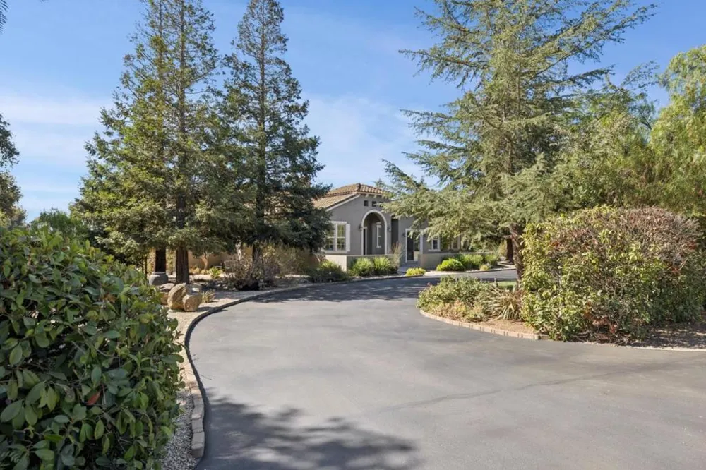 740 California Avenue San Martin, CA 95046