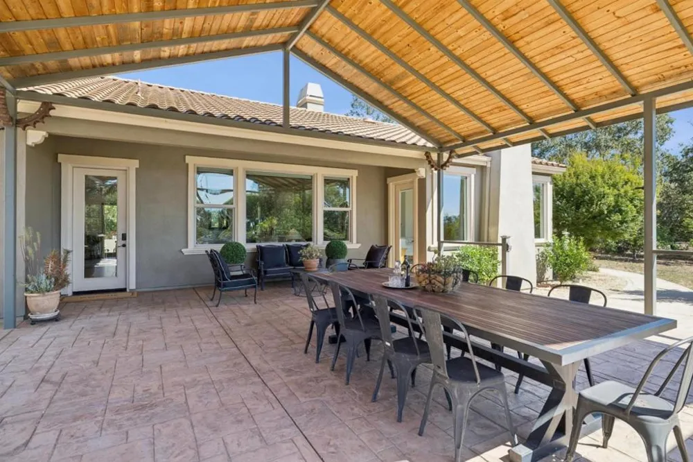 740 California Avenue San Martin, CA 95046
