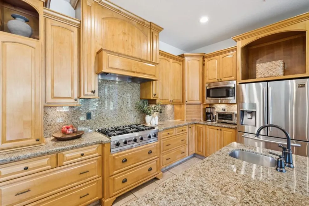 740 California Avenue San Martin, CA 95046