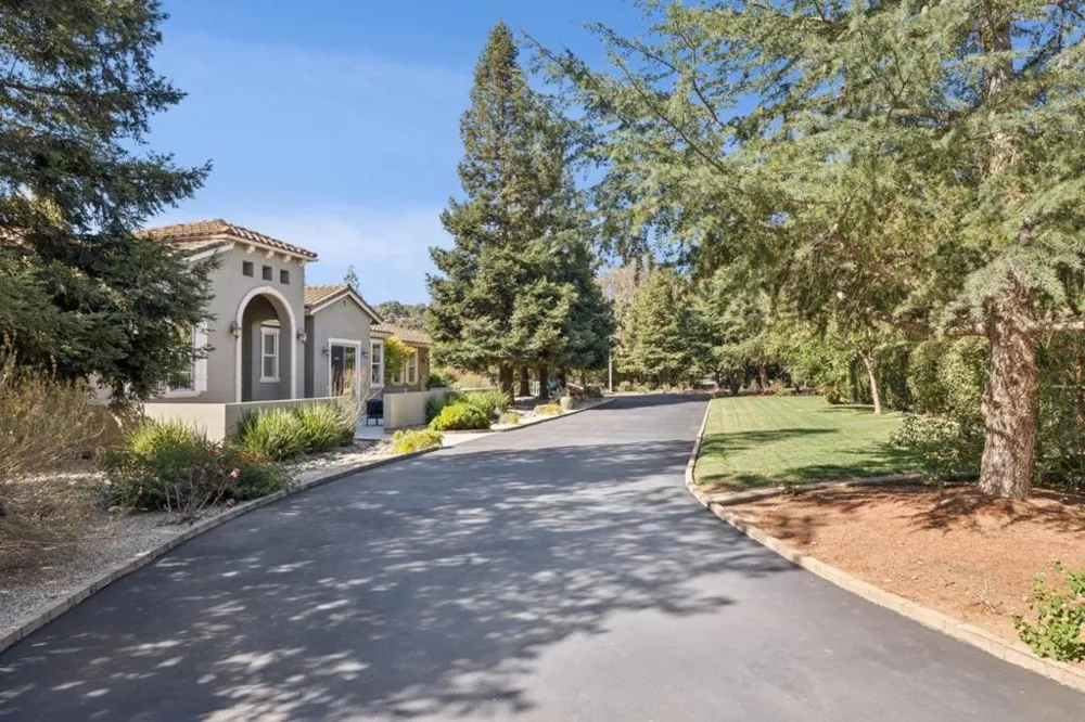 740 California Avenue San Martin, CA 95046