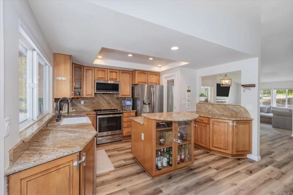 15311 La Plata Court Ramona, CA 92065