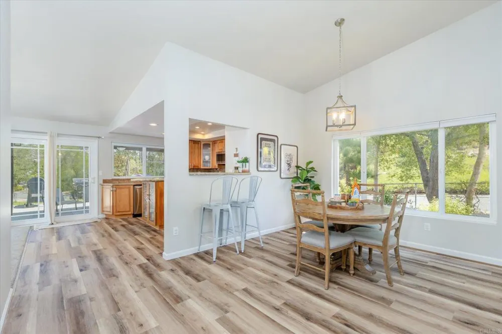15311 La Plata Court Ramona, CA 92065