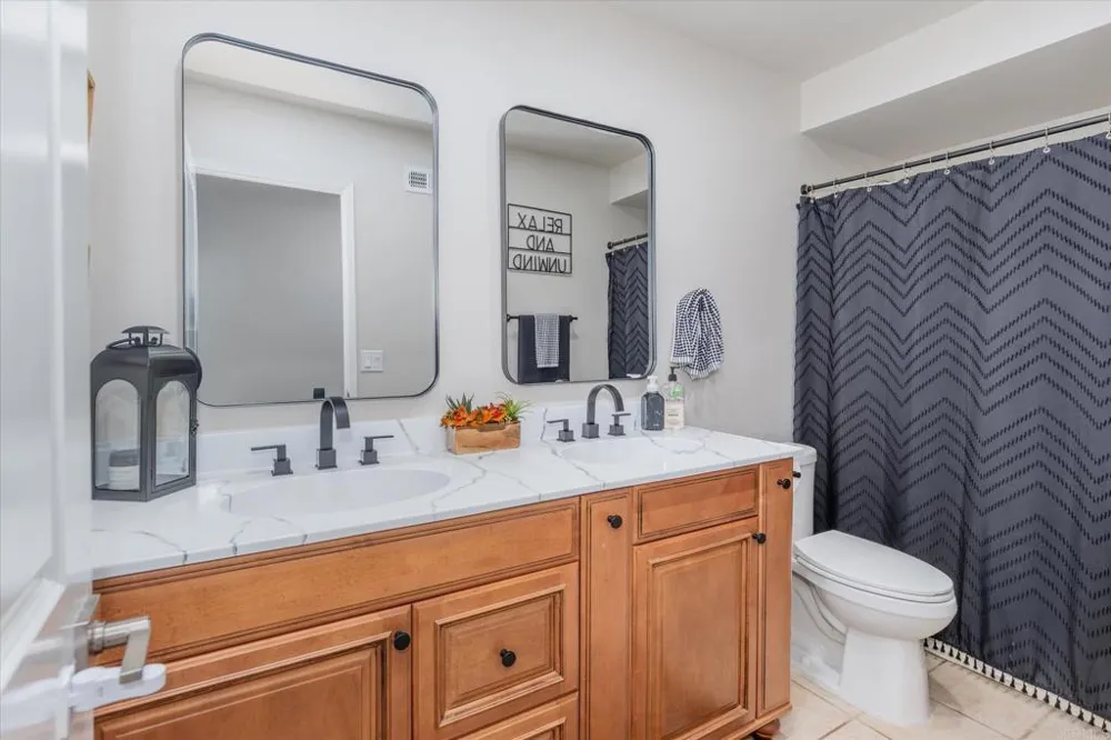 15311 La Plata Court Ramona, CA 92065