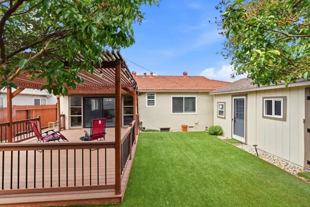 1753 Laine Avenue Santa Clara, CA 95051