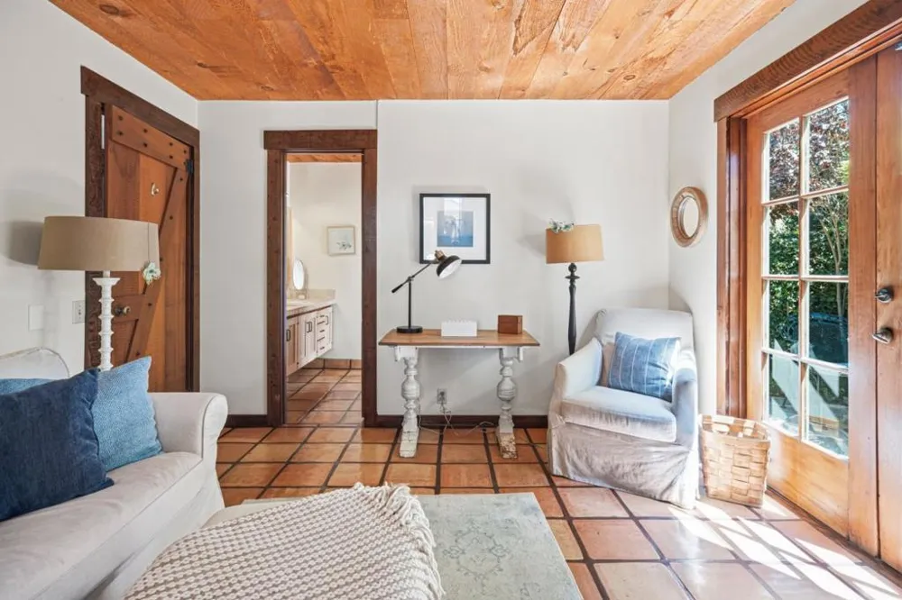 32680 Coast Ridge Drive Carmel, CA 93923