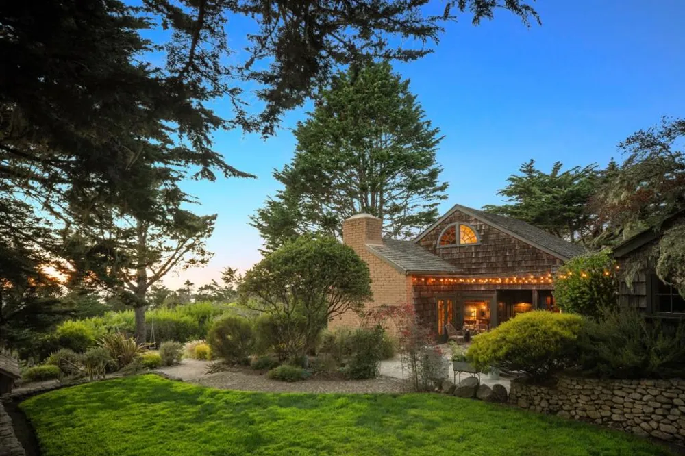32680 Coast Ridge Drive Carmel, CA 93923