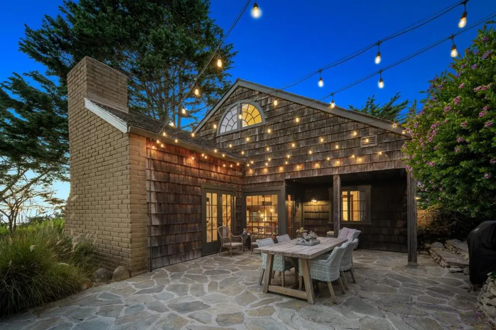 32680 Coast Ridge Drive Carmel, CA 93923