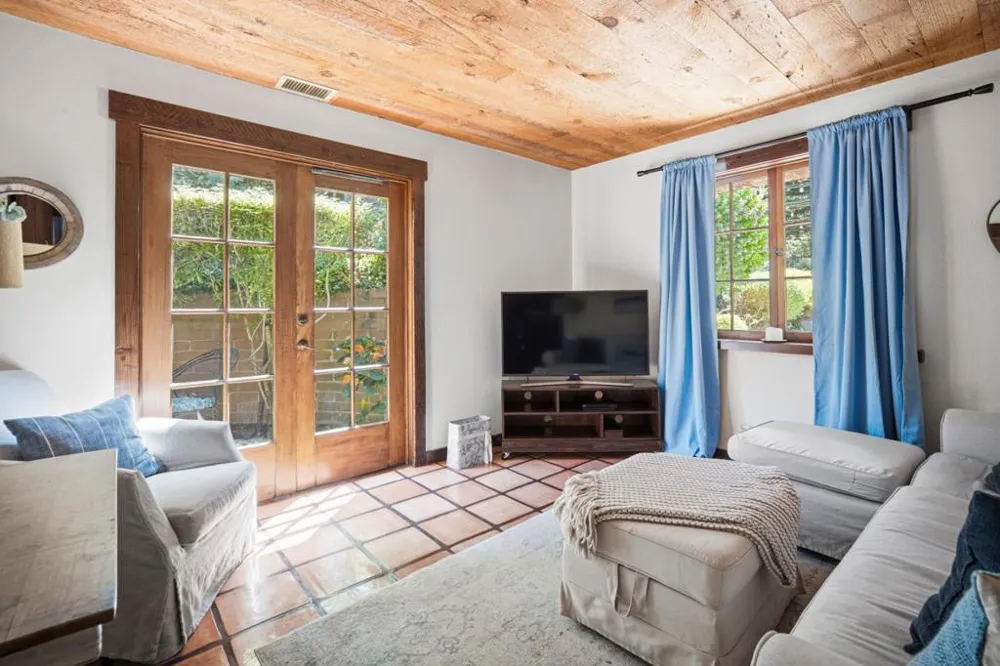 32680 Coast Ridge Drive Carmel, CA 93923