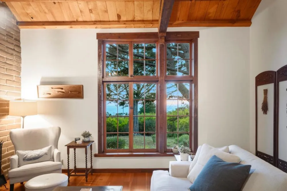 32680 Coast Ridge Drive Carmel, CA 93923