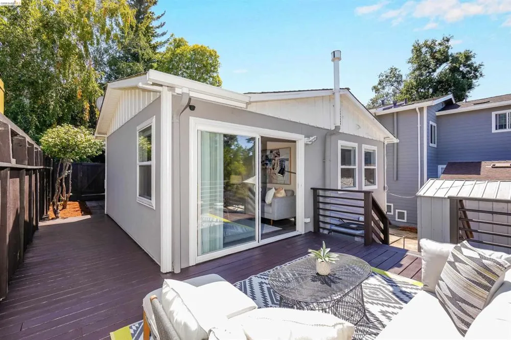4751 Fair Ave Oakland, CA 94619