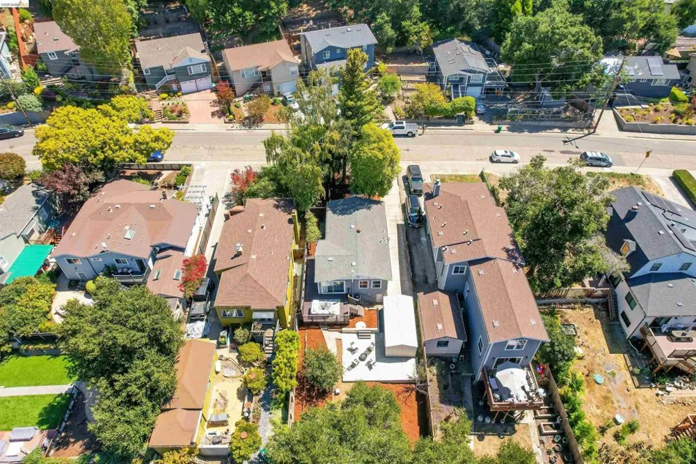 4751 Fair Ave Oakland, CA 94619