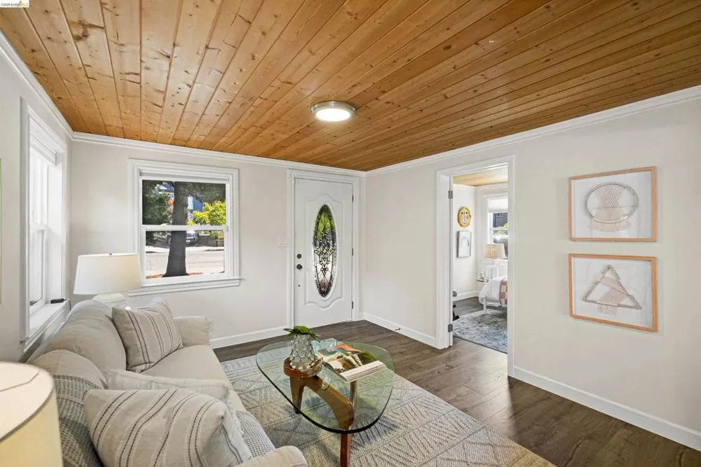 4751 Fair Ave Oakland, CA 94619