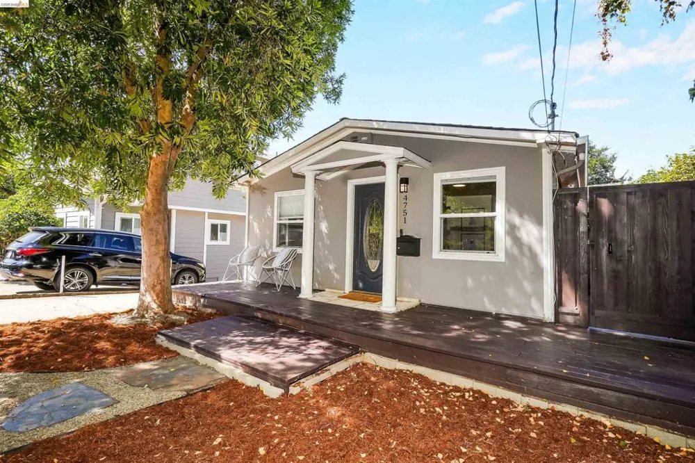 4751 Fair Ave Oakland, CA 94619