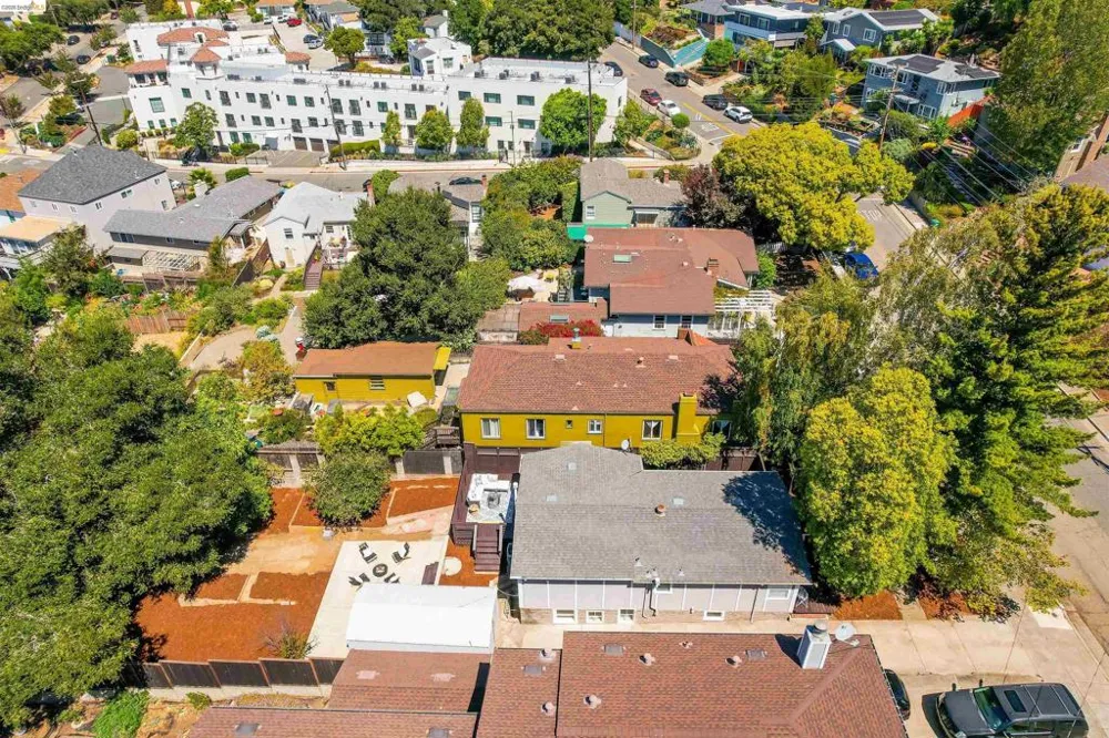 4751 Fair Ave Oakland, CA 94619