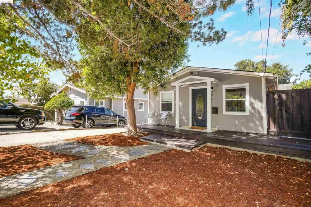 4751 Fair Ave Oakland, CA 94619