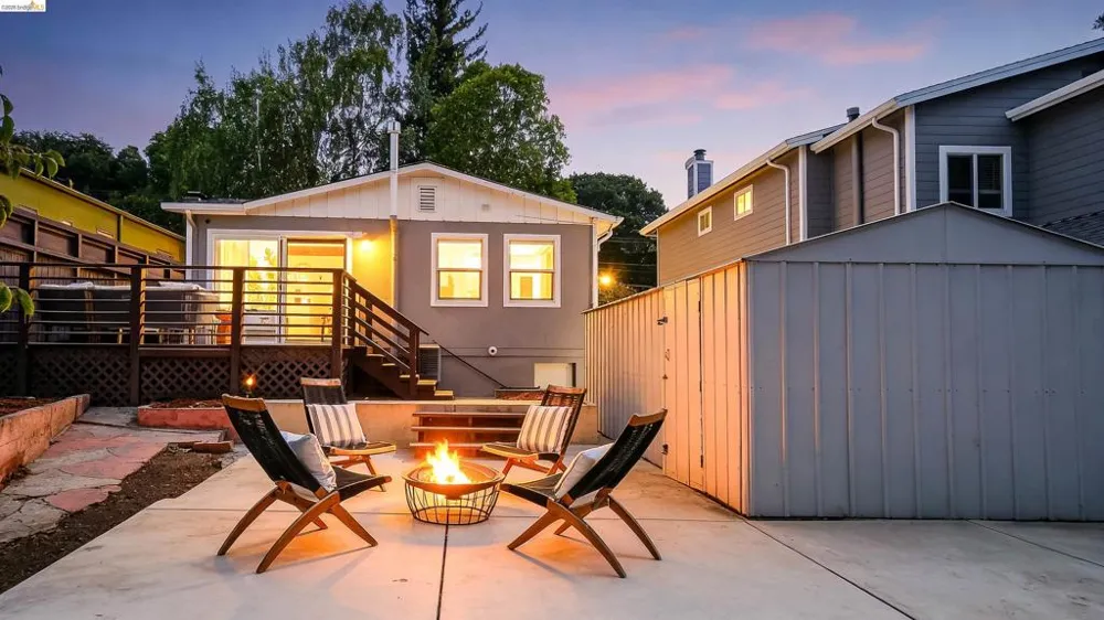 4751 Fair Ave Oakland, CA 94619