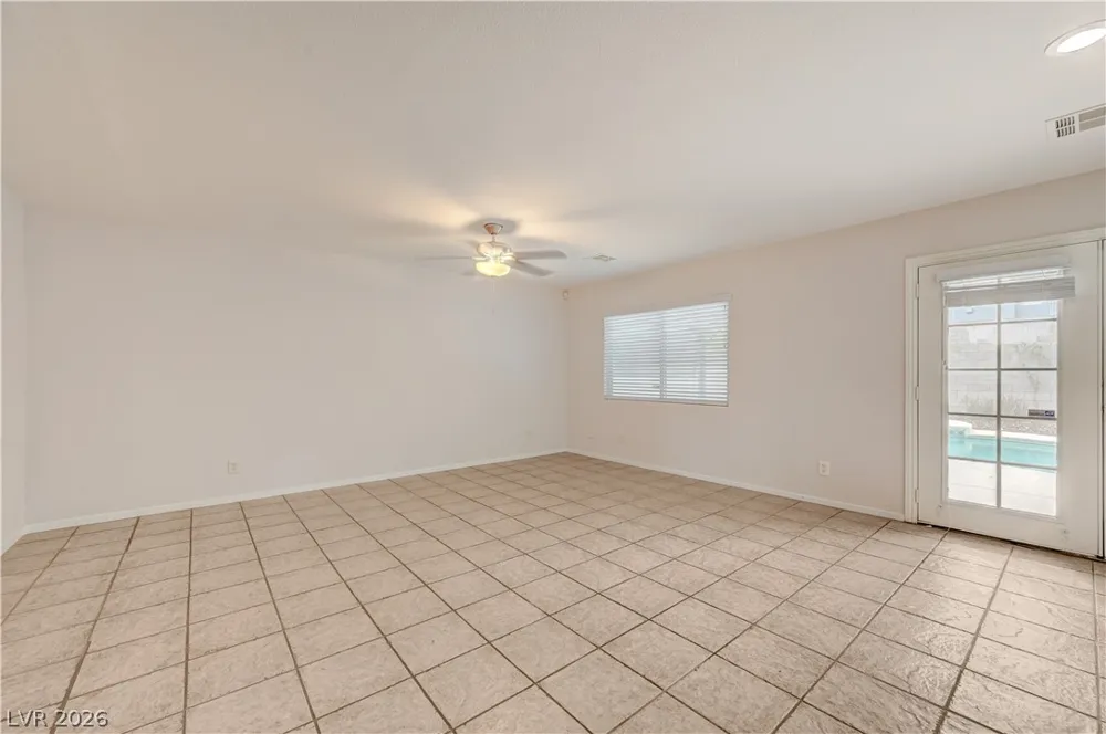 8117 Jade Harbor Court Las Vegas, NV 89143