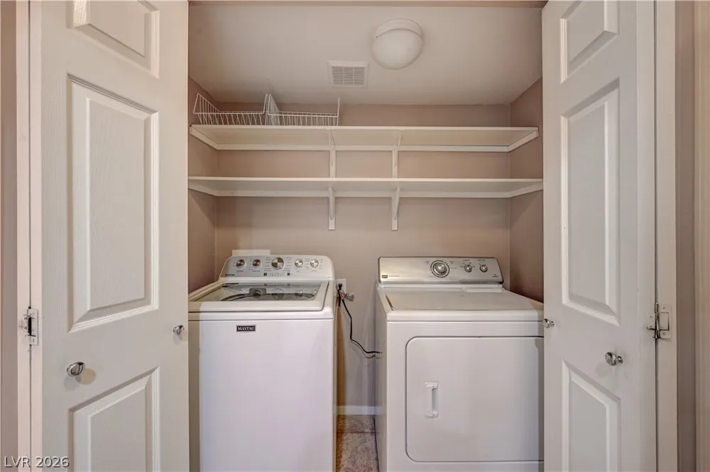 8117 Jade Harbor Court Las Vegas, NV 89143