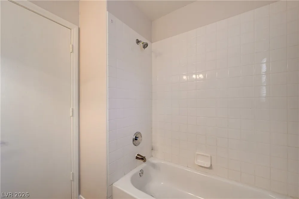 8117 Jade Harbor Court Las Vegas, NV 89143